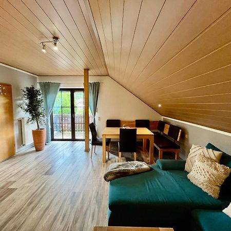 Balkon Zimmer - Apartment Gonnersdorf  Экстерьер фото