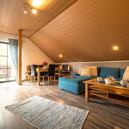 Balkon Zimmer - Apartment Gonnersdorf  Экстерьер фото