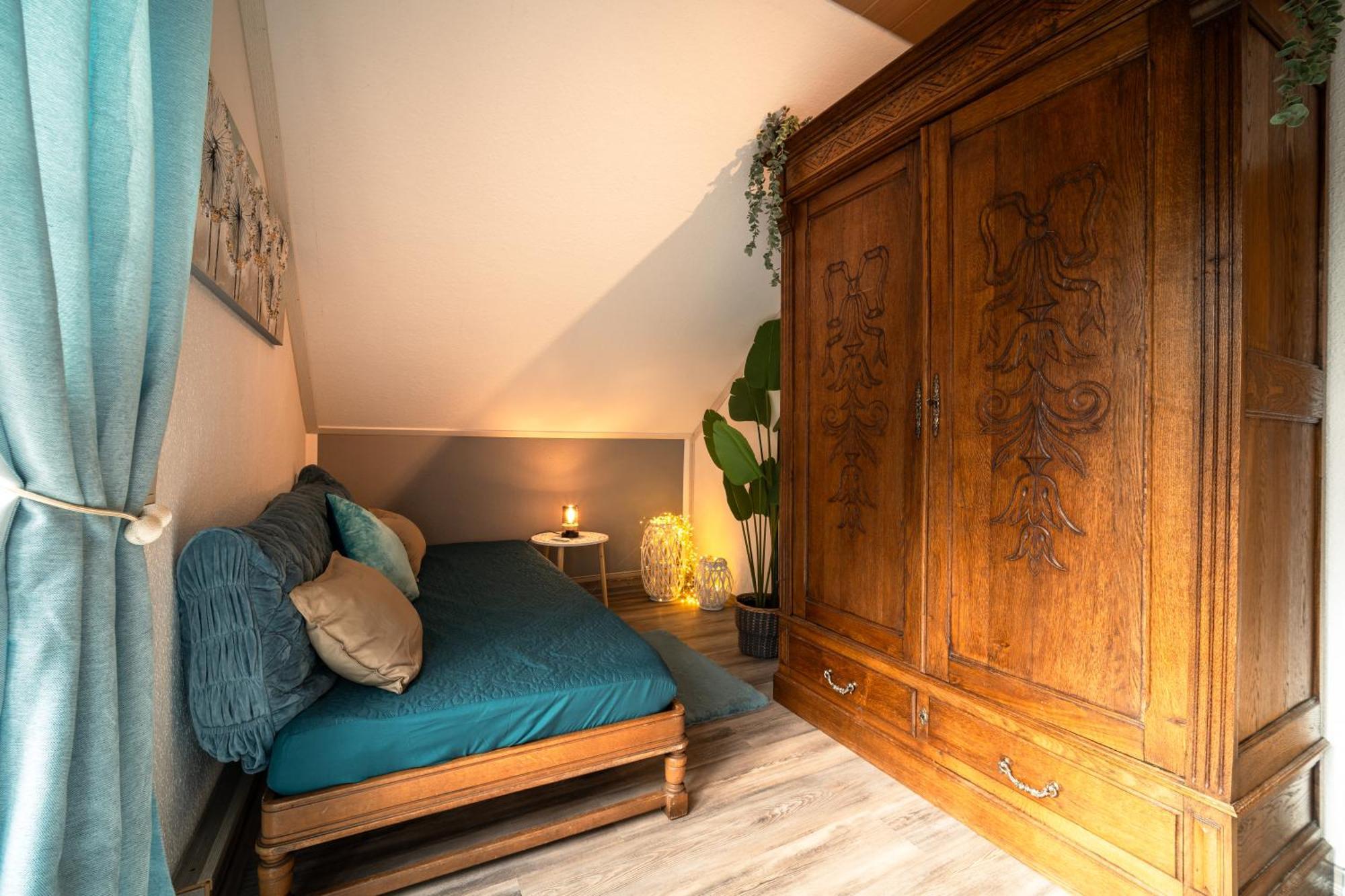 Balkon Zimmer - Apartment Gonnersdorf  Экстерьер фото