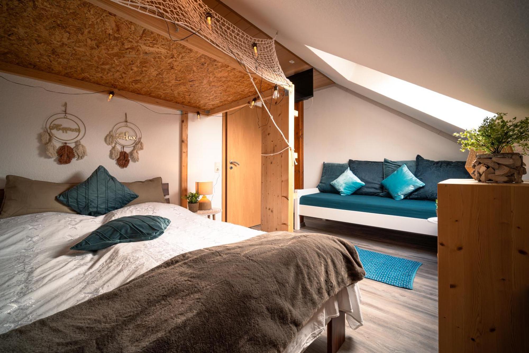 Balkon Zimmer - Apartment Gonnersdorf  Экстерьер фото