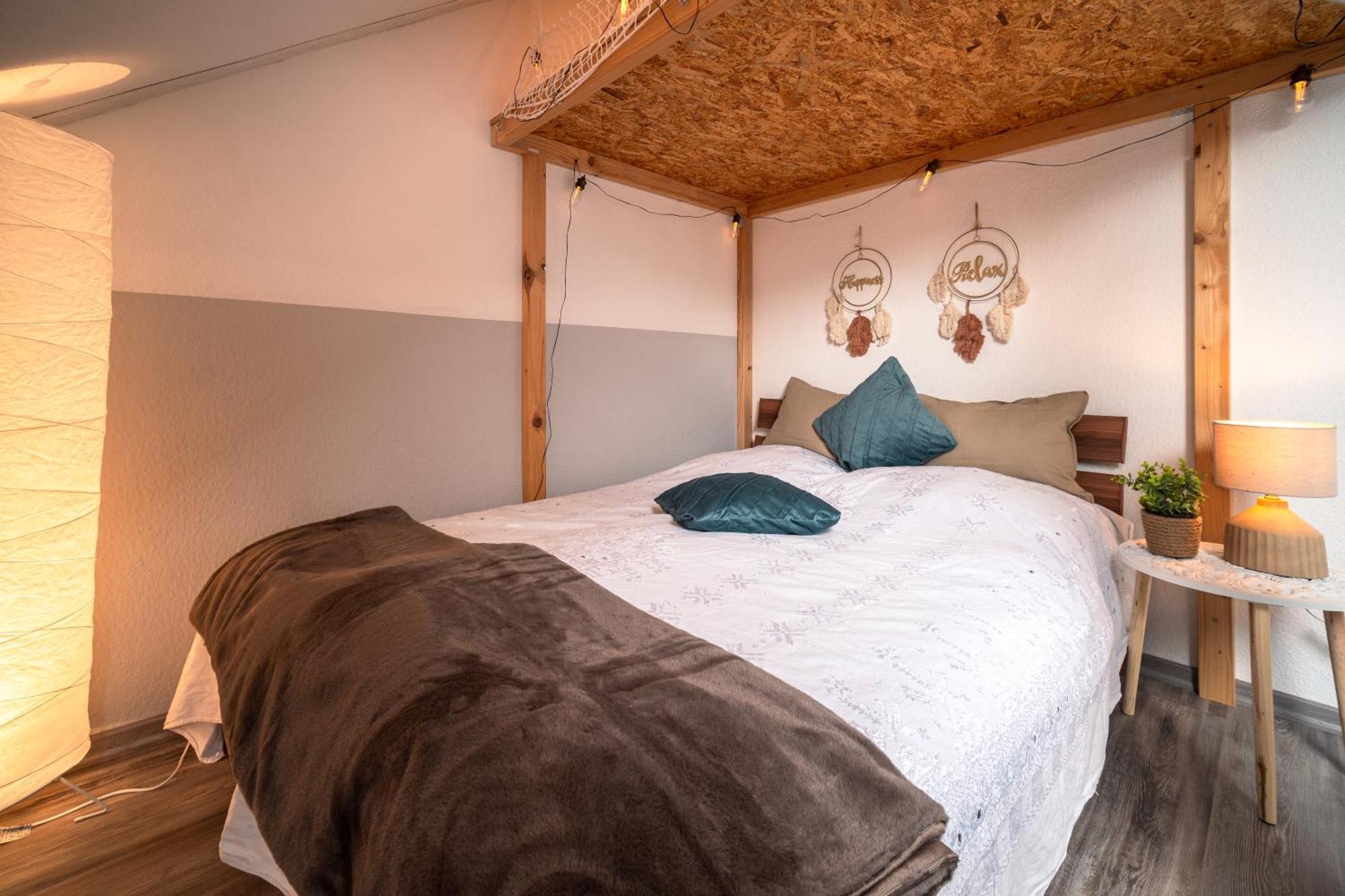 Balkon Zimmer - Apartment Gonnersdorf  Экстерьер фото